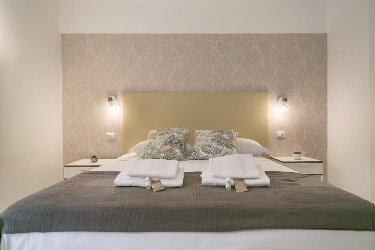 White Candia Guesthouse Рим Экстерьер фото