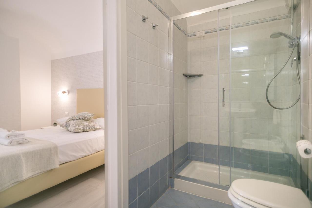 White Candia Guesthouse Рим Экстерьер фото